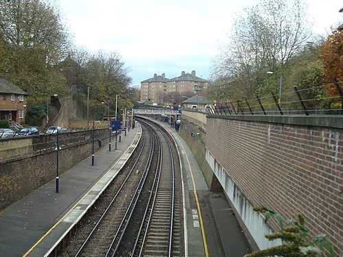 Woolwich Dockyard railway station